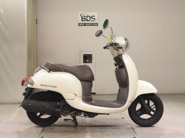 Honda GIORNO 2011
