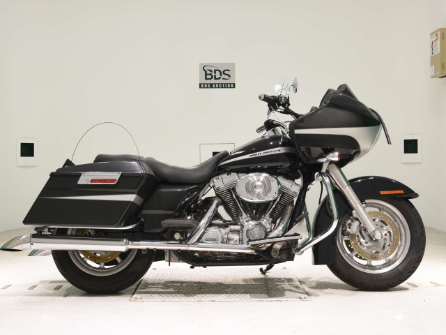 HD ROAD GLIDE FLTRI1450 2006