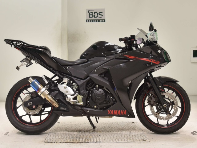 Yamaha YZF-R3 2015