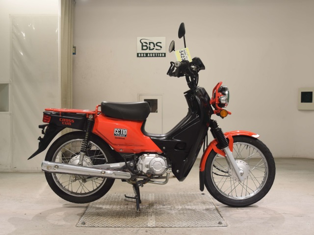 Honda CC110 CROSSCUB 2016