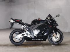 Honda CBR1000RR 2005