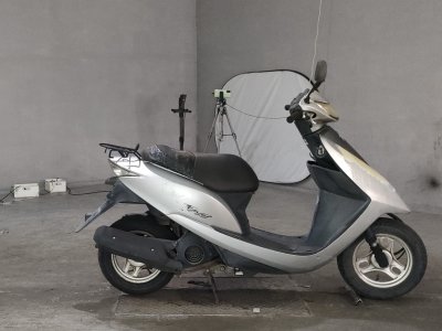 Honda DIO 2005