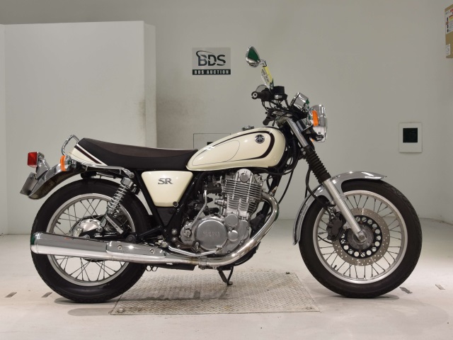 Yamaha SR400 2014