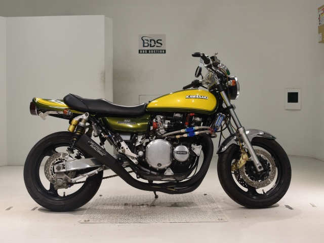 Kawasaki Z900 2006
