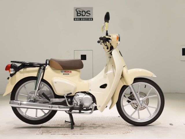 Honda C110 2022