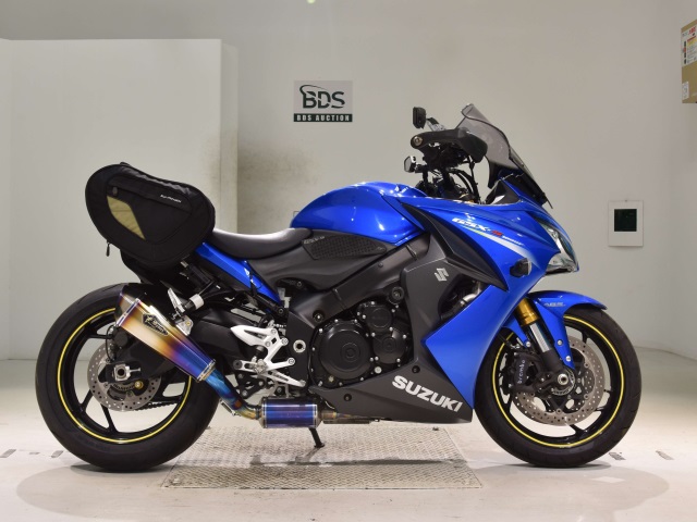 Suzuki GSX-S1000F 2016
