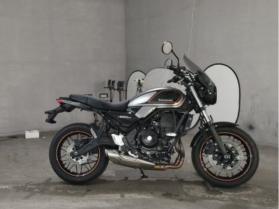 Kawasaki Z650RS 2022
