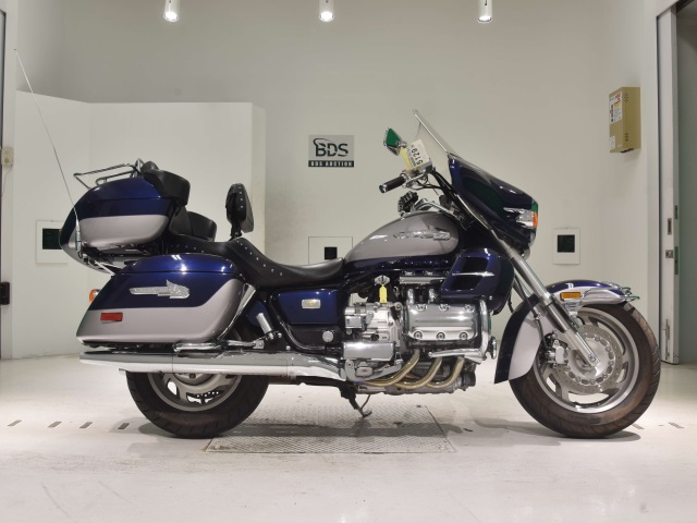 Honda GL1500C F6C VALKYRIE TOURER 2013