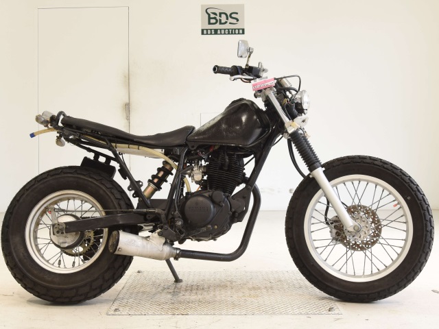 Yamaha TW200E