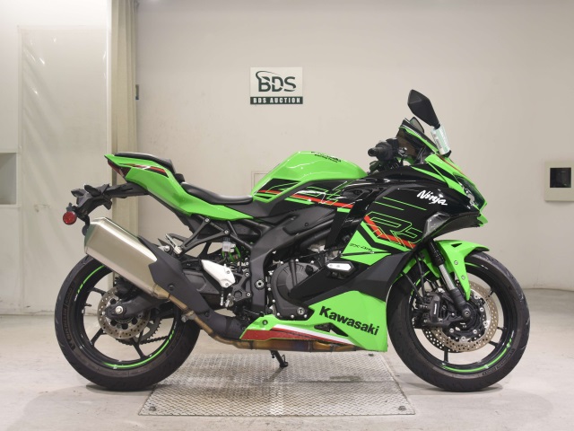 Kawasaki ZX-4RR 2024