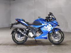 Suzuki GIXXER250SF