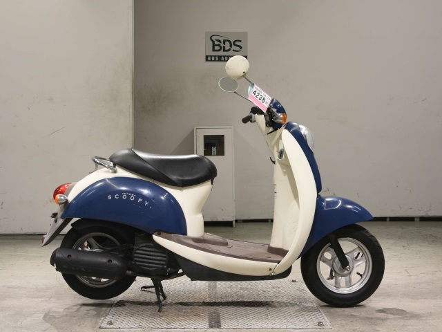 Honda SCOOPY50 2001