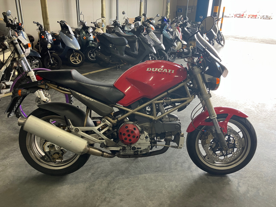 Ducati MONSTER 900 1998