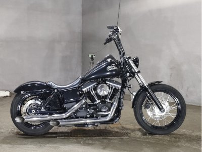 HD STREETBOB FXDB1690 2017