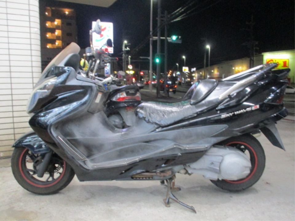 Suzuki SKYWAVE 400