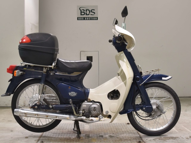 Honda C90 1999