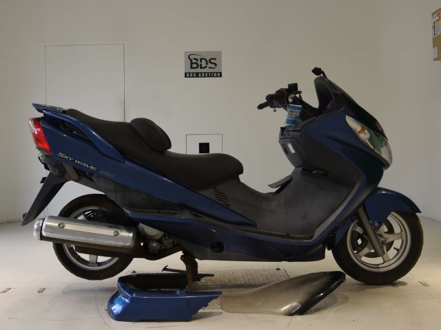 Suzuki SKYWAVE 250