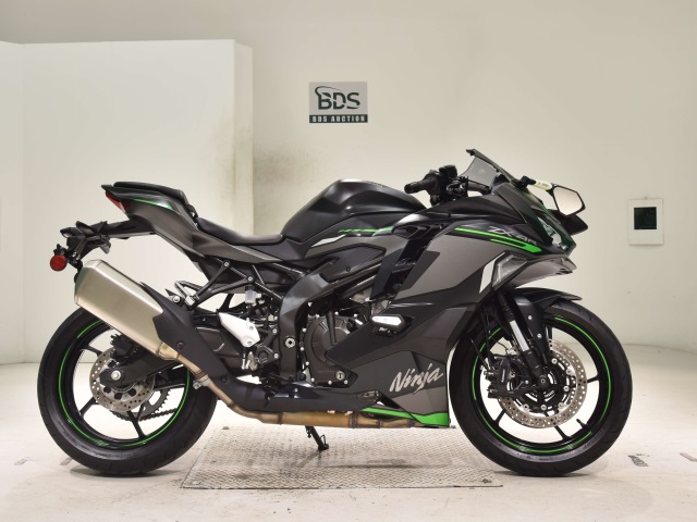 Kawasaki ZX-4R 2023
