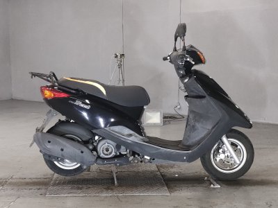 Yamaha AXIS TREAT 2015