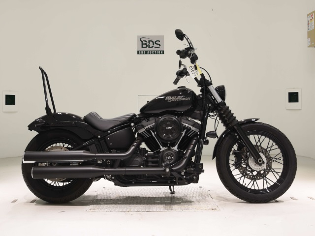 HD STREETBOB FXBB1750 2019