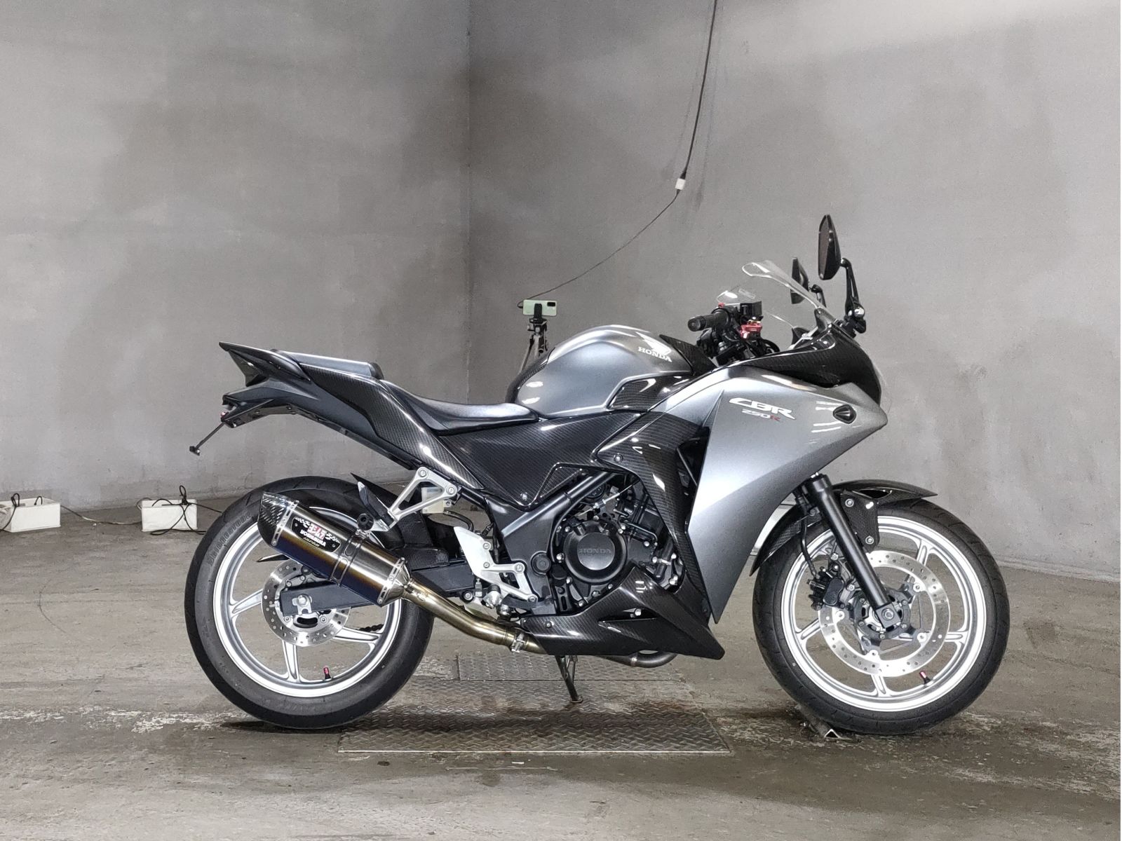 Honda CBR250R