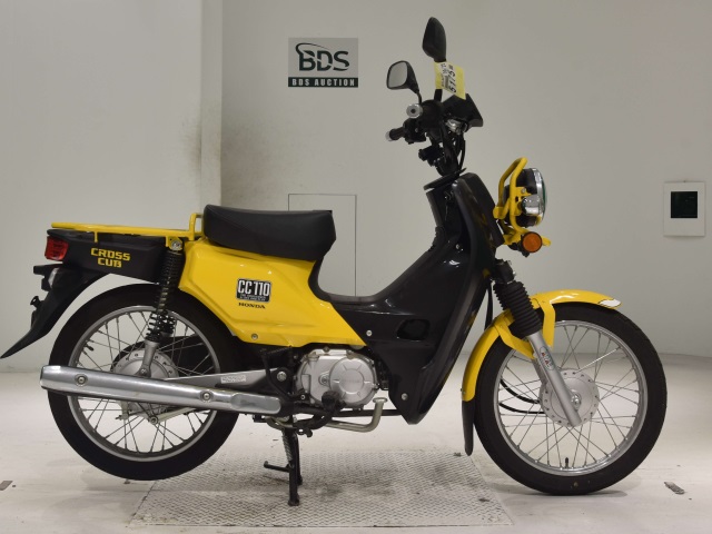 Honda CC110 CROSSCUB 2016