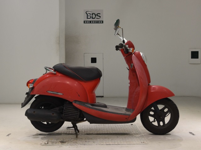 Honda SCOOPY50 2010