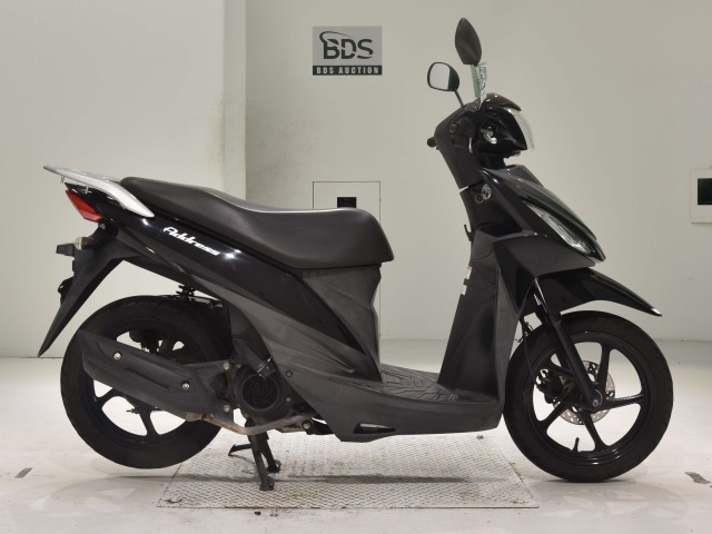 Suzuki ADDRESS V110