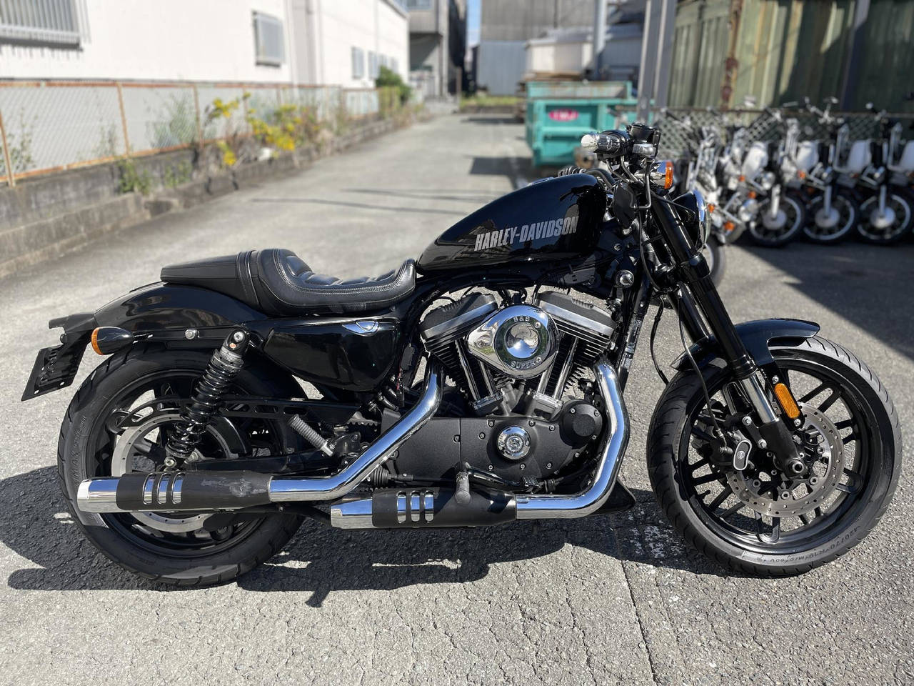 HD ROADSTER XL1200CX 2016