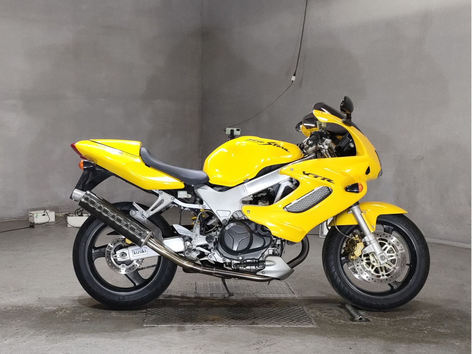 Honda VTR1000F 1997