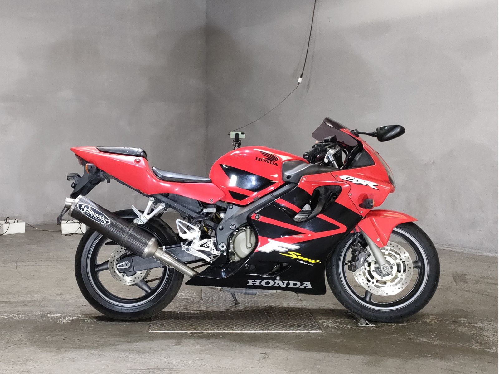 Honda CBR600F 2001