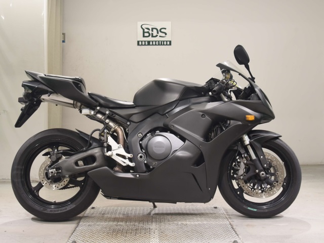 Honda CBR1000RR 2008