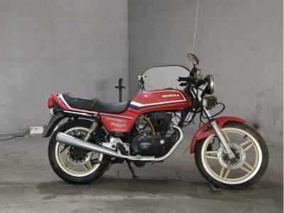 Honda CB250 SUPERHAWK 1980