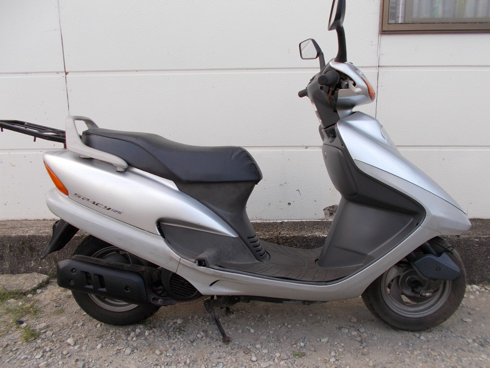 Honda SPACY125 2004
