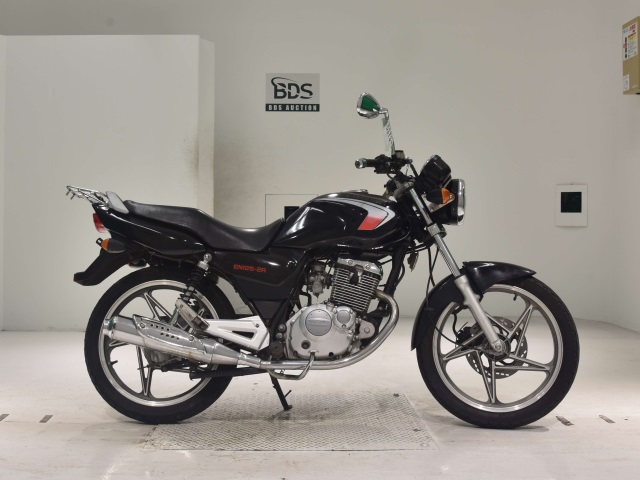 Suzuki EN125-2A 2007