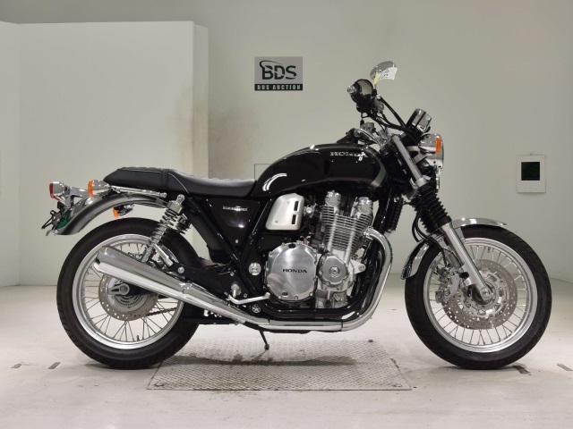 Honda CB1100EXA 2023