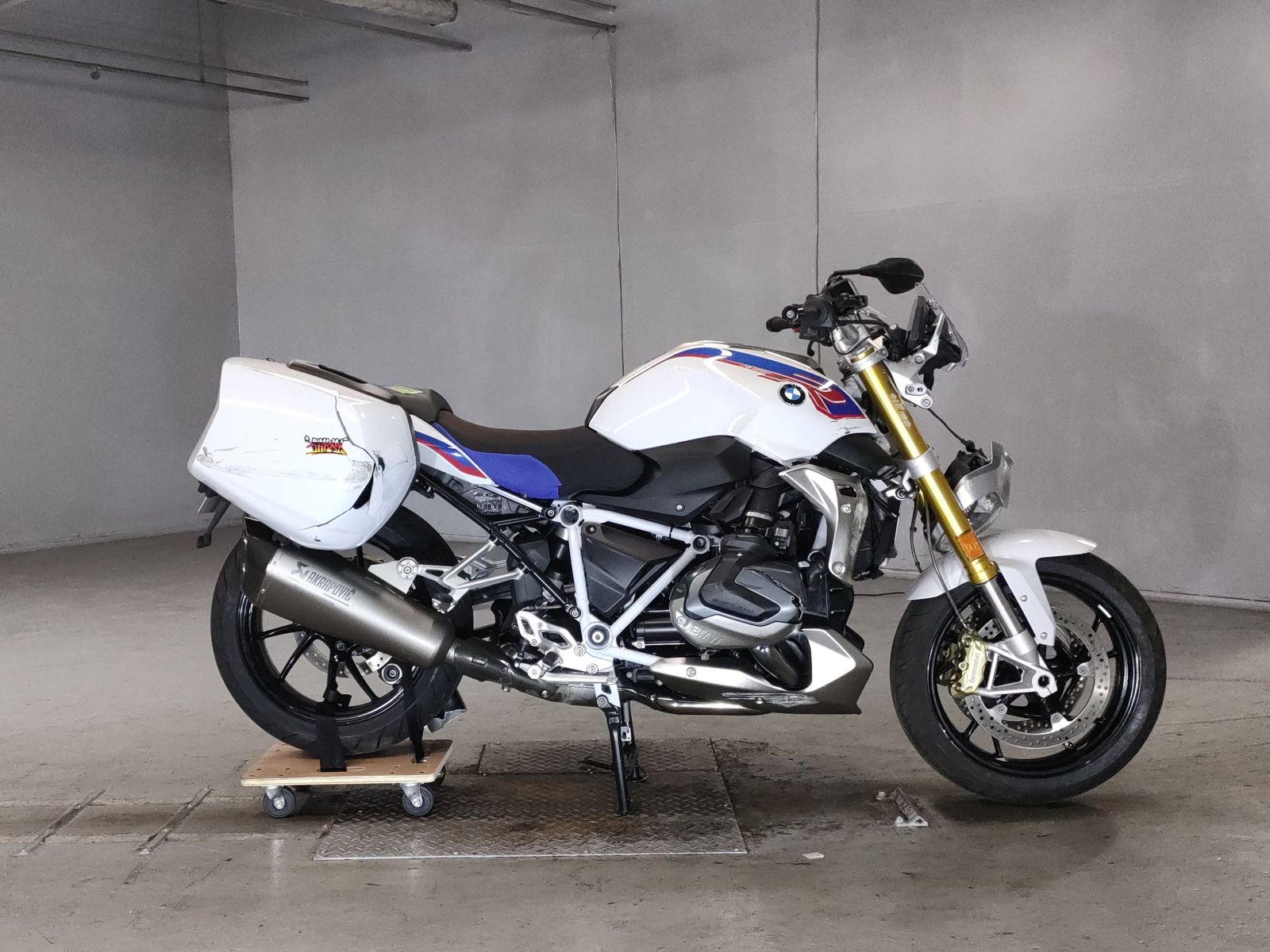 BMW R1250R 2021