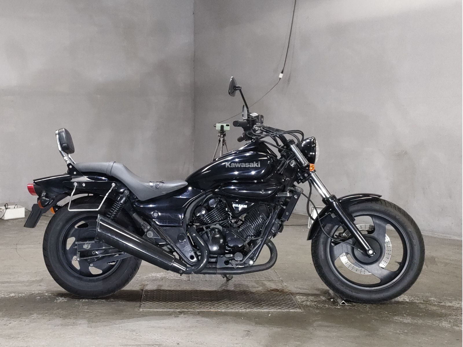 Kawasaki ELIMINATOR 250V 2002