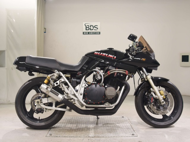 Suzuki GSX1100S KATANA 1984
