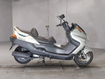 Yamaha MAJESTY 250 1996