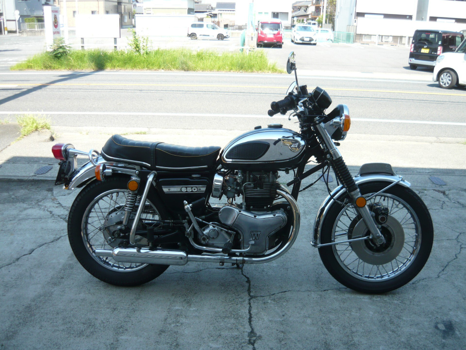 Kawasaki W3 1973