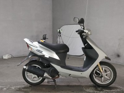 Suzuki SEPIA ZZ