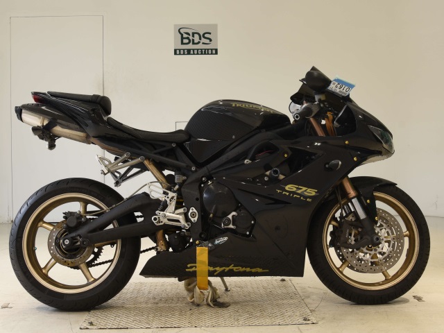 Triumph DAYTONA 675 2011