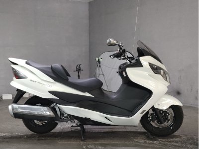 Suzuki SKYWAVE 250S