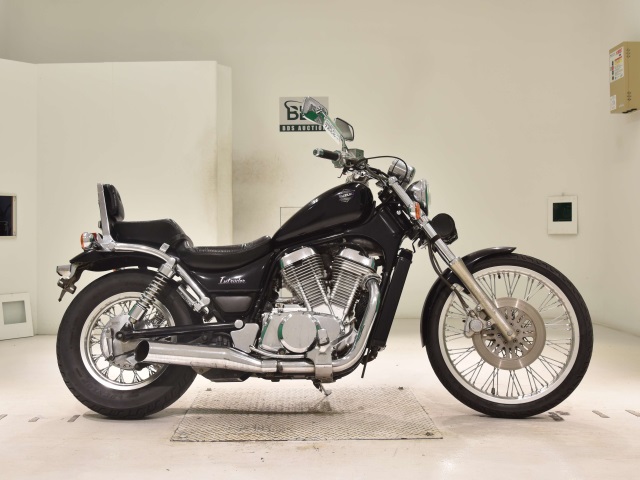 Suzuki INTRUDER 400 1996