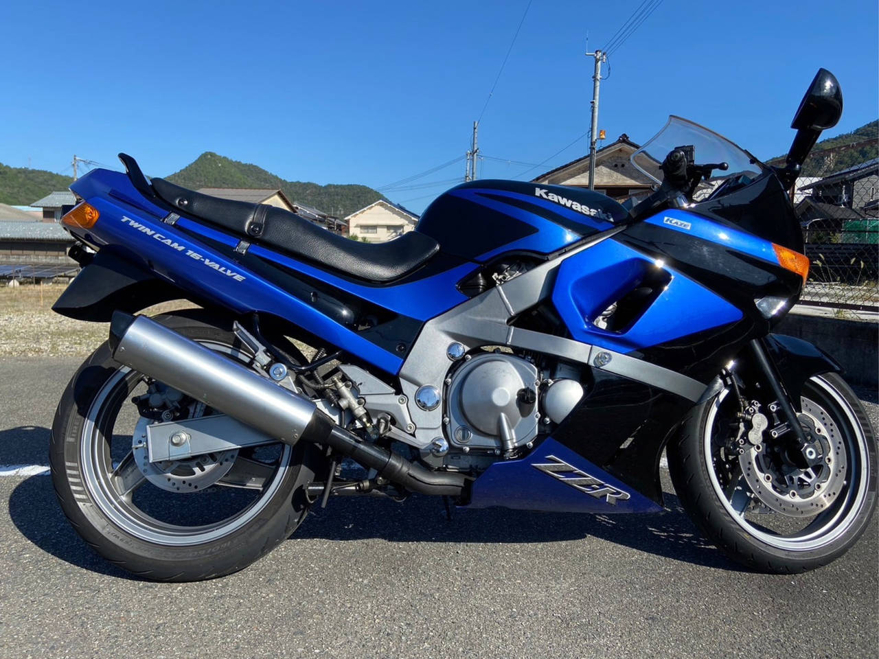 Kawasaki ZZ-R400 1992