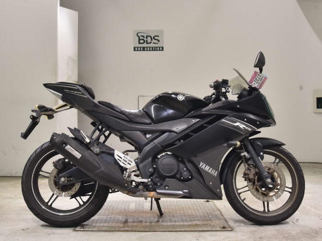 Yamaha YZF-R15 2012
