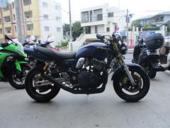 Suzuki GSX400 INAZUMA 2000