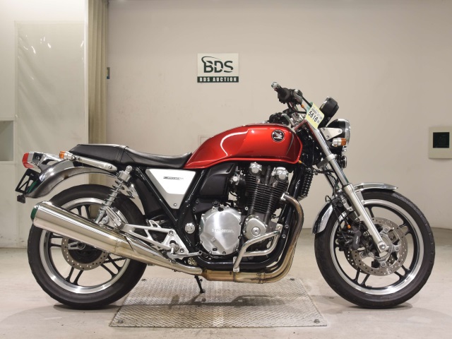 Honda CB1100A 2011