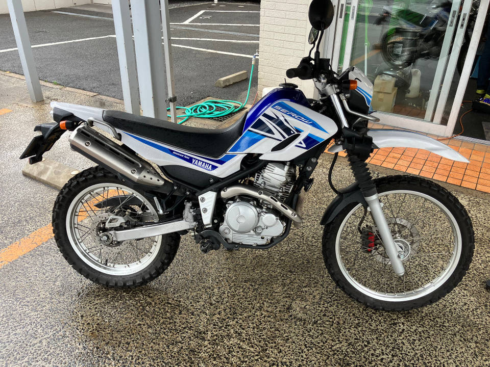 Yamaha SEROW XT250 2018